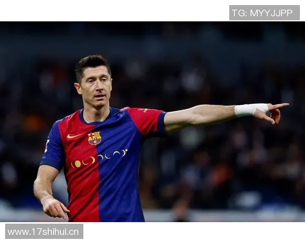 巴萨宣布不续约37岁莱万他拒绝前往阿拉伯联赛寻求新挑战