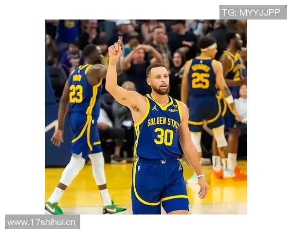 库里三分神话再续生涯单场9三分次数超越众星总和两次